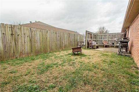 912 E Sumac St, Rogers, AR 72756 photo 6