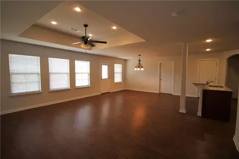 621 NEagle Dr, Gravette, AR 72736 photo 3
