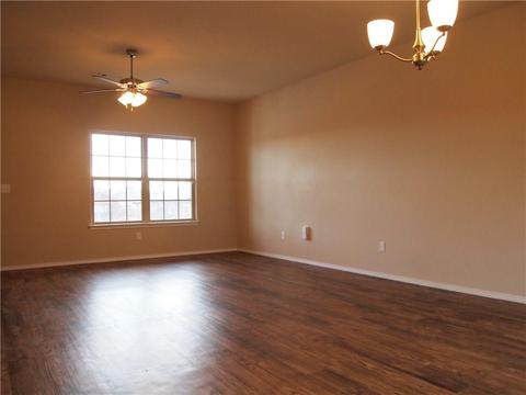 2974 Willow Spring Ct, Springdale, AR 72762 photo 2