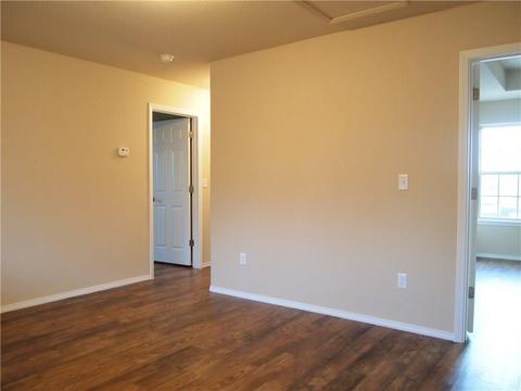 2974 Willow Spring Ct, Springdale, AR 72762 photo 3