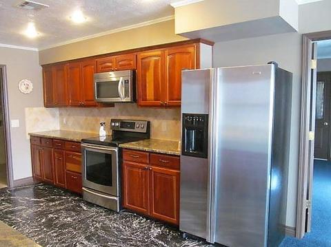 208 W Leonard St, Jay, OK 74346 photo 5