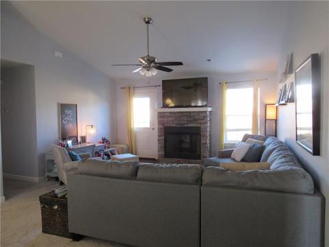 492 White Oak St, Gentry, AR 72734 photo 5