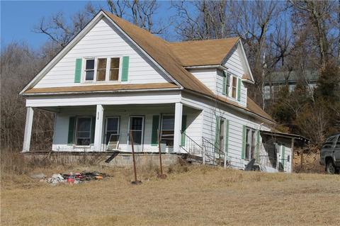 5500 E Robinson Ave, Springdale, AR 72764 photo 5