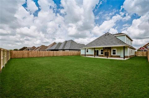 1011 Silver Maple St, Centerton, AR 72719 photo 9