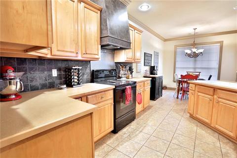 3656 Normandy St, Springdale, AR 72764 photo 9