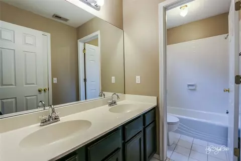 741 Founders Park Dr, Springdale, AR 72762 photo 16