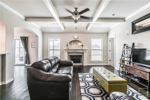 210 Cisterna Dr, Centerton, AR 72719 photo 3