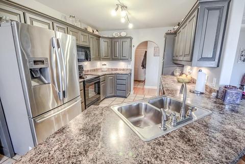 118 Hoss St, Centerton, AR 72719 photo 9