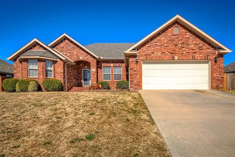 118 Hoss St, Centerton, AR 72719 photo 1