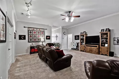 3196 Eagle Crest Cir, Springdale, AR 72762 photo 4