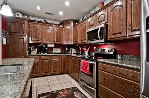 3196 Eagle Crest Cir, Springdale, AR 72762 photo 11