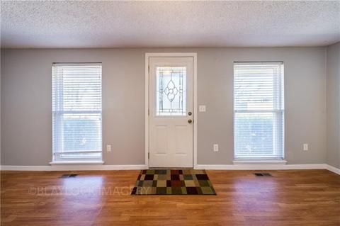 615 Jackson Pl, Lowell, AR 72745 photo 2