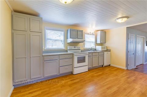 615 Jackson Pl, Lowell, AR 72745 photo 9