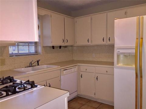 125 Franklin Ave, Lowell, AR 72745 photo 4