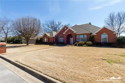 4 W Wembly Dr, Rogers, AR 72758 photo 3