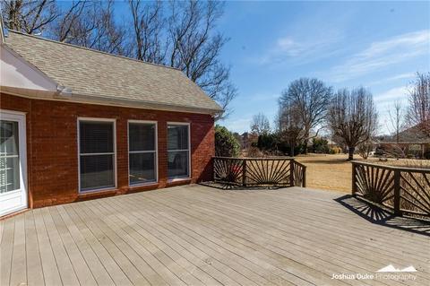 4 W Wembly Dr, Rogers, AR 72758 photo 7