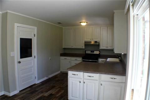 2001 Dee Ave, Springdale, AR 72762 photo 7