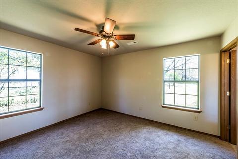 301 Jay Ave, Elkins, AR 72727 photo 9