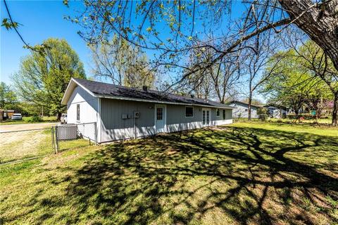 301 Jay Ave, Elkins, AR 72727 photo 16