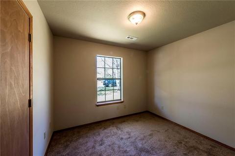 301 Jay Ave, Elkins, AR 72727 photo 7