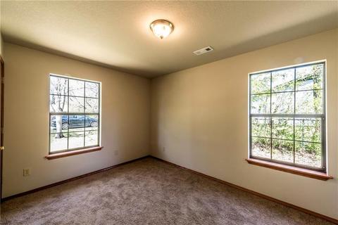 301 Jay Ave, Elkins, AR 72727 photo 8