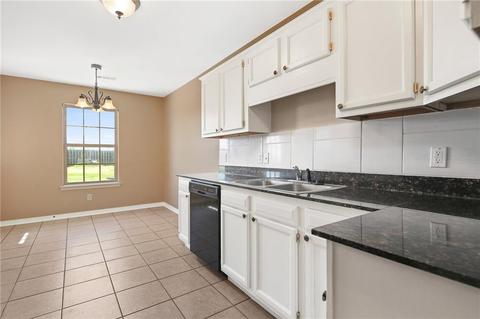 421 Sienna Dr, Centerton, AR 72719 photo 4