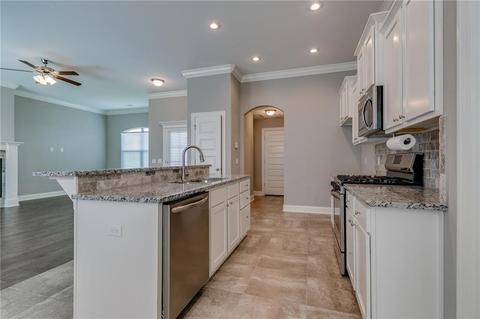 7585 Devonshire, Springdale, AR 72762 photo 9