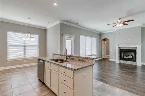 7585 Devonshire, Springdale, AR 72762 photo 11