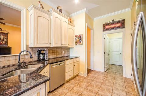 210 Chantilly Ave, Springdale, AR 72764 photo 5
