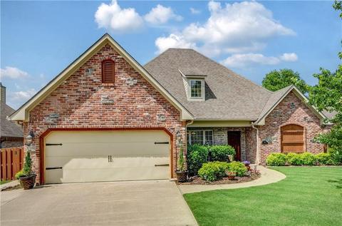 210 Chantilly Ave, Springdale, AR 72764 photo 1