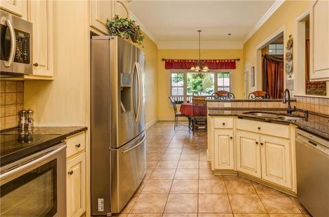 210 Chantilly Ave, Springdale, AR 72764 photo 7