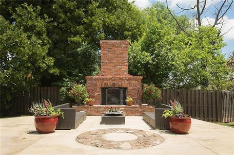 3679 Normandy St, Springdale, AR 72764 photo 2