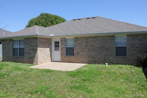 501 Walker St, Centerton, AR 72719 photo 9