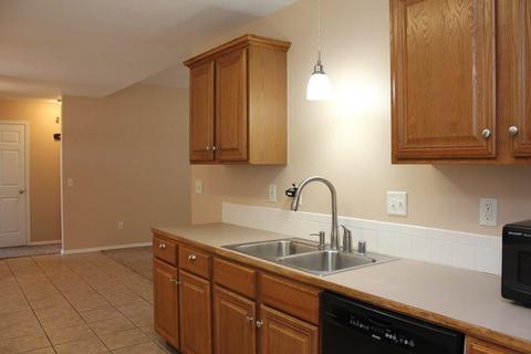 501 Walker St, Centerton, AR 72719 photo 2
