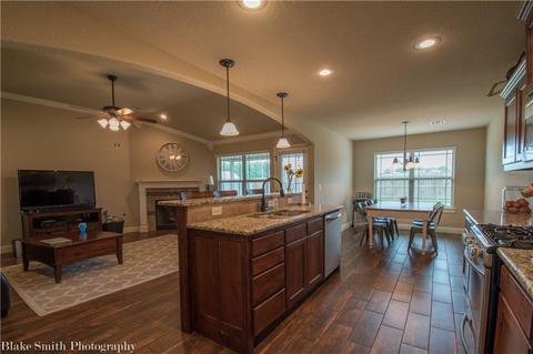 1051 Walker St, Centerton, AR 72719 photo 7