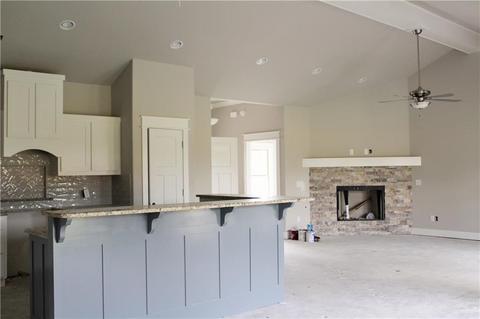 212 Monroe St, Centerton, AR 72719 photo 8