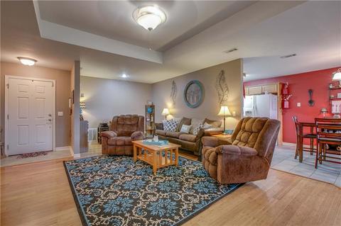 1292 Middle Fork Rd, Elkins, AR 72727 photo 3