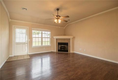 431 Dewberry Ln, Centerton, AR 72719 photo 3