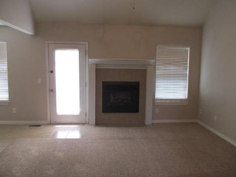 1071 Apache Tr, Springdale, AR 72764 photo 4