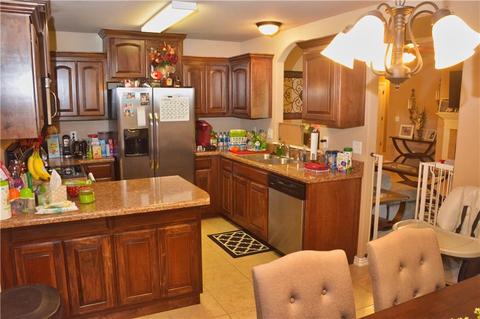 412 Geneva St, Rogers, AR 72758 photo 4