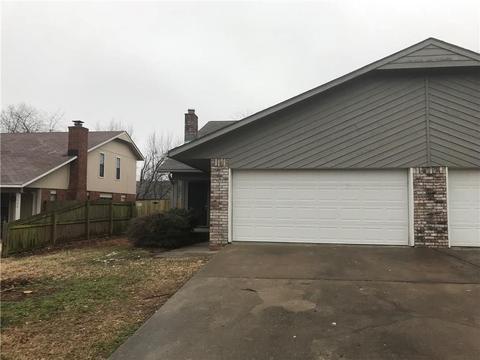 604 606 N 36th St, Rogers, AR 72756 photo 2
