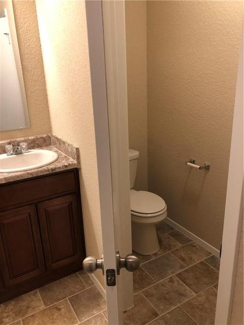 206 E Kara Ln, Rogers, AR 72758 photo 13
