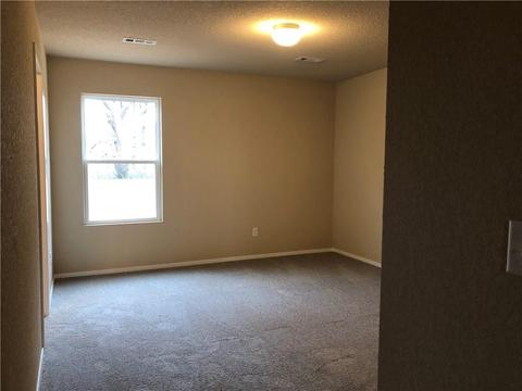 206 E Kara Ln, Rogers, AR 72758 photo 9