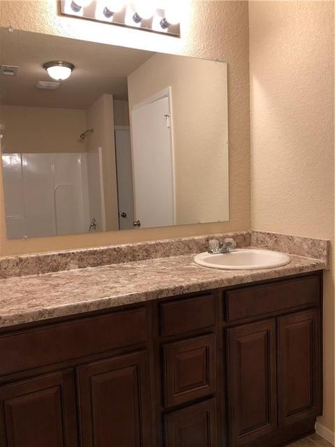 206 E Kara Ln, Rogers, AR 72758 photo 12
