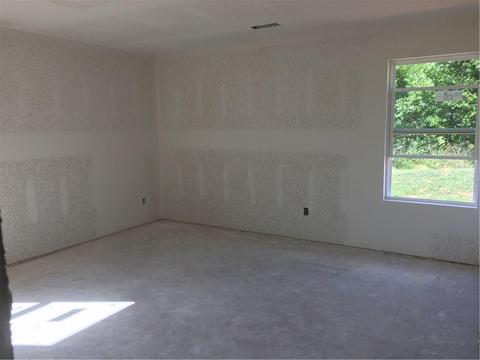 209 E Glendale Ln, Rogers, AR 72758 photo 4
