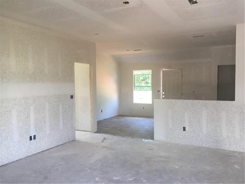 209 E Glendale Ln, Rogers, AR 72758 photo 3