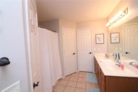 611 Walker St, Centerton, AR 72719 photo 6