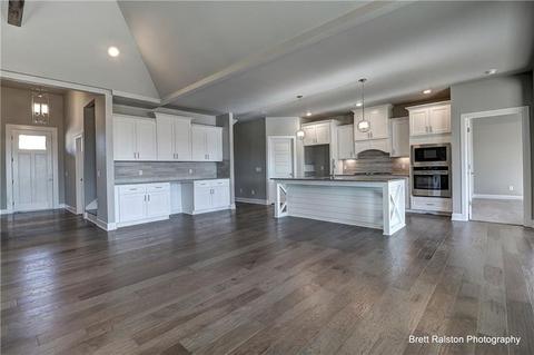 941 Silver Maple St, Centerton, AR 72719 photo 8