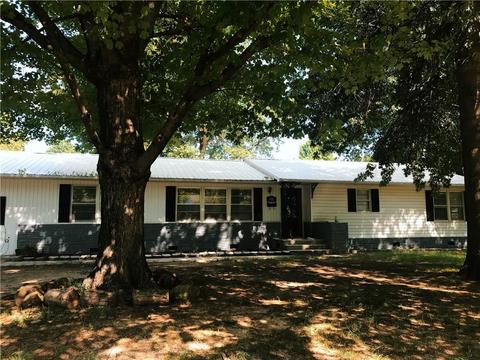 311 Michael St, Springdale, AR 72764 photo 1