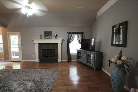 173 Brandons Loop, Springdale, AR 72762 photo 3